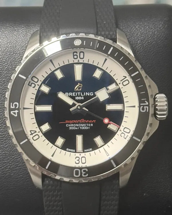 Breitling Superocean (A17375)