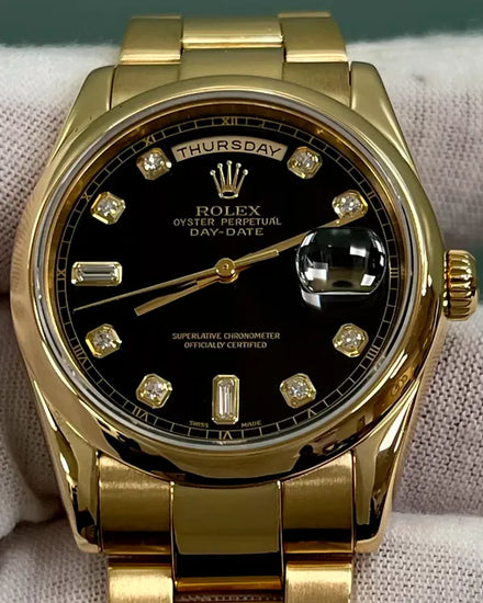 2001 (K Serial) Rolex Day-Date 36MM Black Dial Yellow Gold Oyster Bracelet (118208)