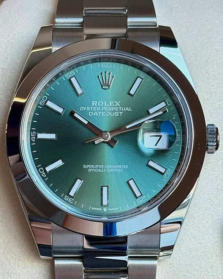 No Reserve - 2025 Rolex Datejust 41MM Green Dial Oyster Bracelet (126300)