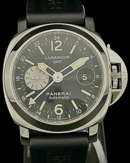 2017 Panerai Luminor GMT 44MM Black Dial Rubber Strap (PAM00088)