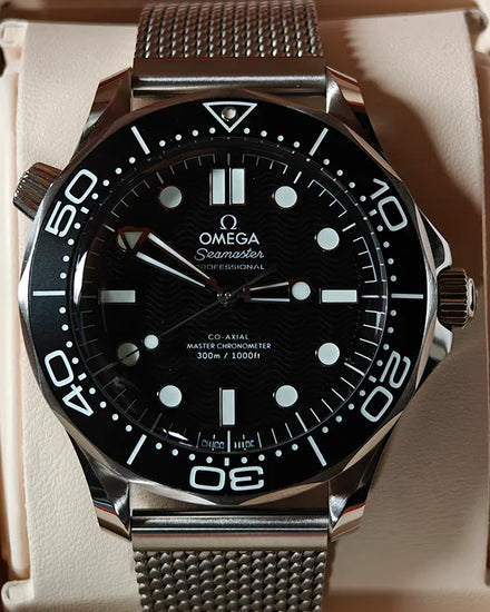 2025 Omega Seamaster Diver 300M 42MM Black Dial Steel Bracelet (210.30.42.20.01.010)