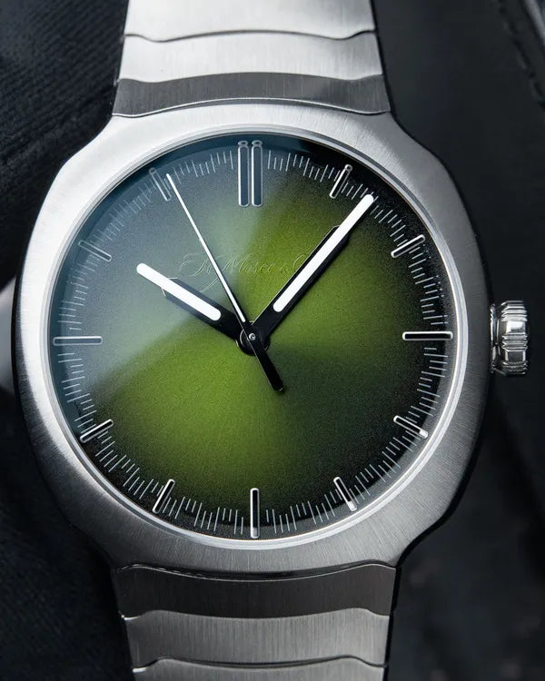 2024 H. Moser & Cie Streamliner Centre Seconds 40MM Green Dial Steel Bracelet (6201-1200)