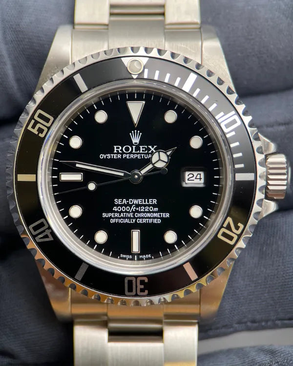 Rolex Sea-Dweller (16600)