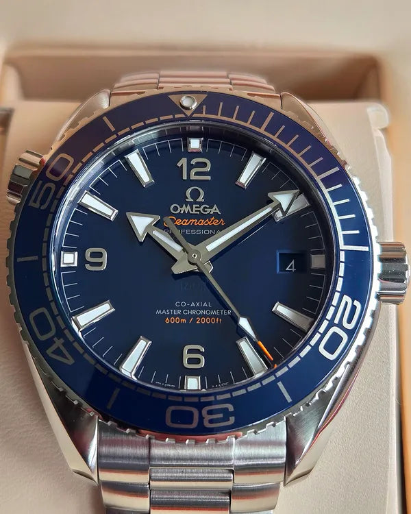 Omega Seamaster Planet Ocean (215.30.44.21.03.001)