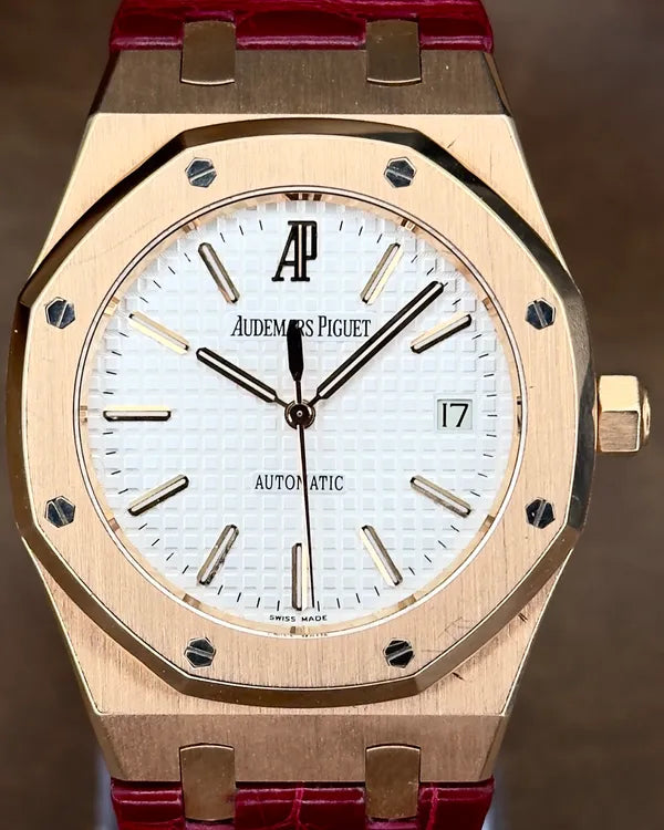 Audemars Piguet Royal Oak (15300OR)