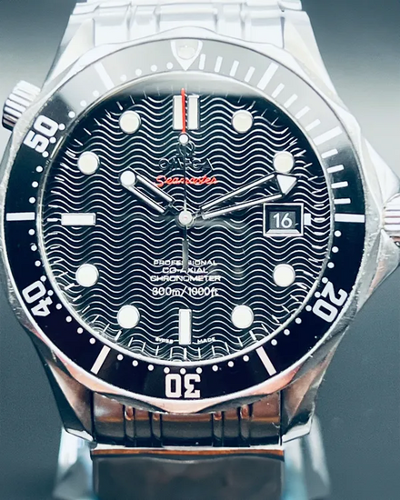 2012 Omega Seamaster Diver 300M 41MM Black Dial Steel Bracelet (212.30.41.20.01.002)