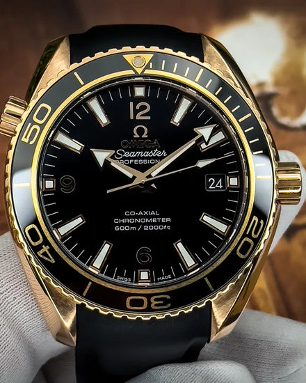 2023 Omega Seamaster Planet Ocean 600M 42MM Black Dial Rubber Strap (232.63.42.21.01.001)