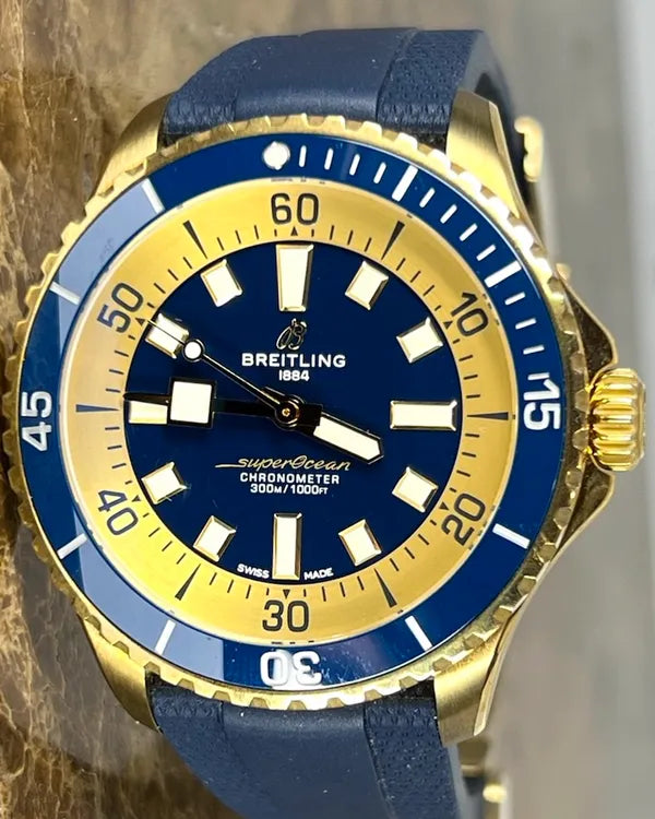 Breitling Superocean (N17376)