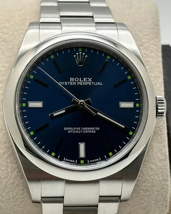 Rolex Oyster Perpetual (114300)