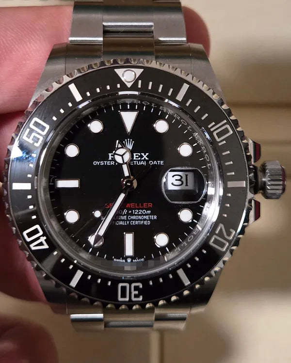 HOLD | Rolex Sea-Dweller (126600)