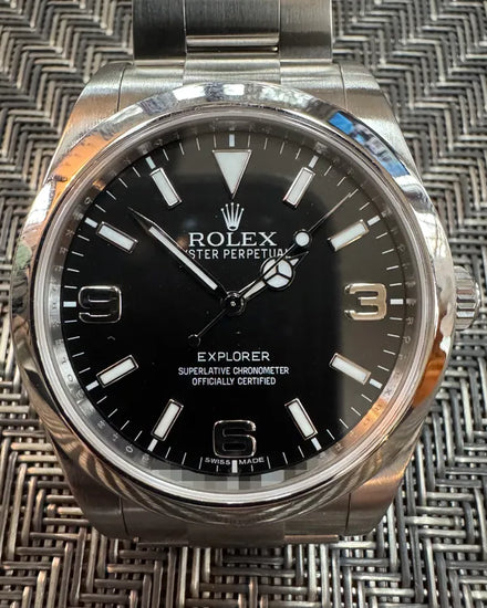 Rolex Explorer 39MM Black Dial Oyster Bracelet (214270)