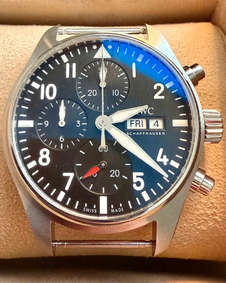 2023 IWC Schaffhausen Pilot 41MM Black Dial Leather Strap (IW388111)