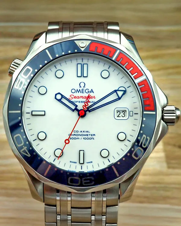 2021 Omega Seamaster Diver 300M "Bond 007 Commander's Watch" L.E. 41MM White Dial Steel Bracelet (212.32.41.20.04.001)