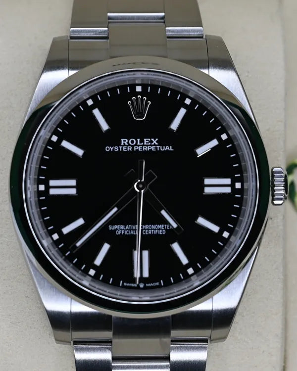 Rolex Oyster Perpetual (124300)