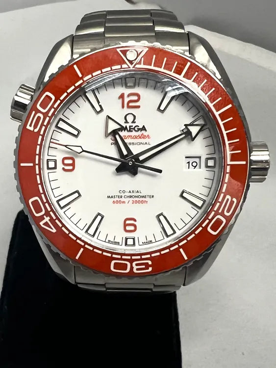 Omega Seamaster Planet Ocean 600M 43.5MM White Dial Steel Bracelet (215.30.44.21.04.001)