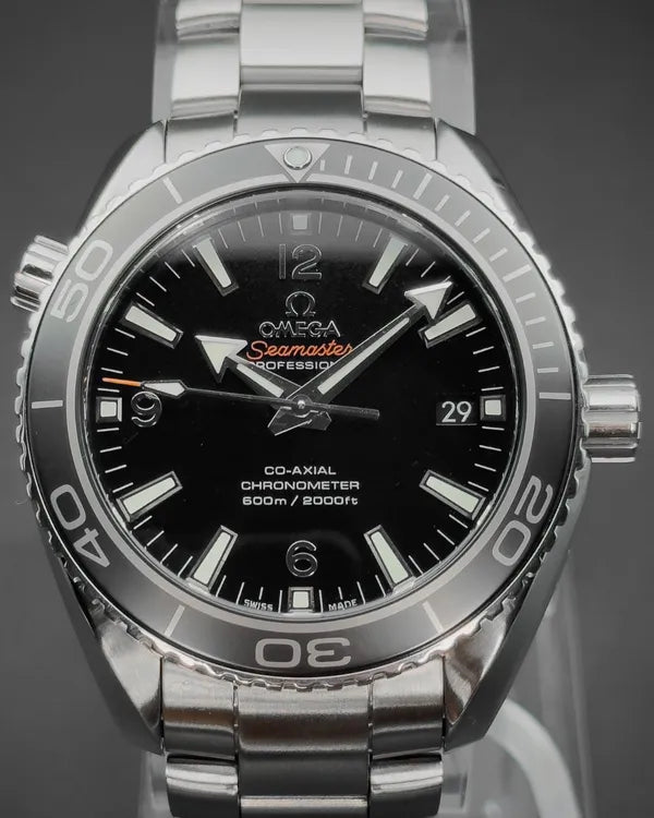 2016 Omega Seamaster Planet Ocean 600M 42MM Black Dial Steel Bracelet (232.30.42.21.01.001)