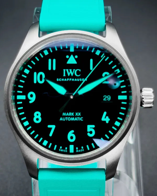 2025 IWC Schaffhausen Pilot Mark XX Mercedes-AMG Petronas F1 40MM Black Dial Rubber Strap (IW328210)