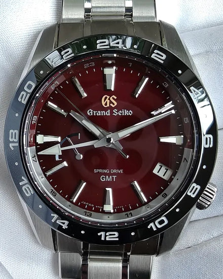 2025 Grand Seiko Sport "20th Anniversary" L.E. 40.5MM Red Dial Steel Bracelet (SBGE305G)