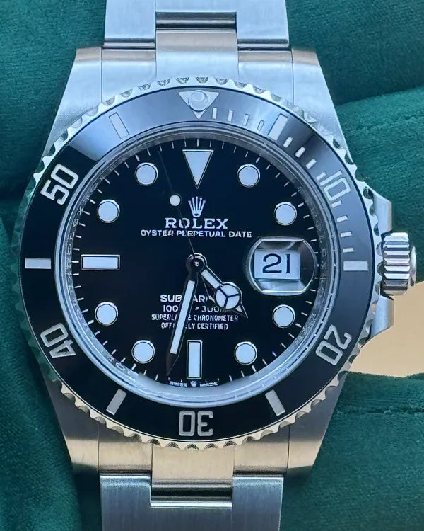Rolex Submariner (126610LN)