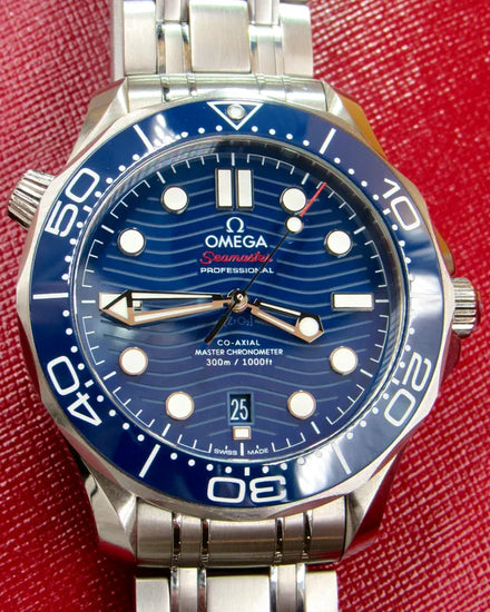 2025 Omega Seamaster Diver 300M 42MM Blue Dial Steel Bracelet (210.30.42.20.03.001)