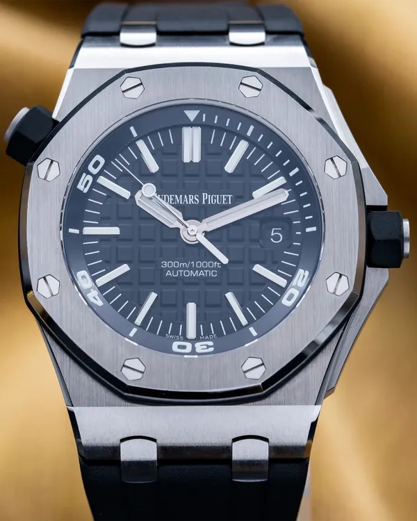 Audemars Piguet Royal Oak Offshore (15710ST)