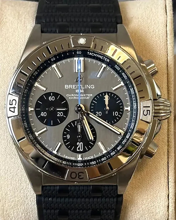 Breitling Chronomat (EB0134)