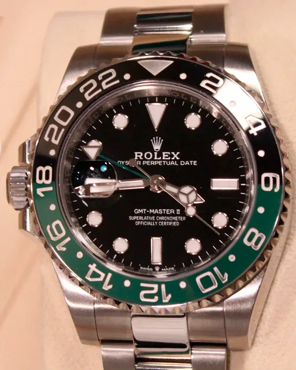 2023 Rolex GMT-Master II "Sprite" 40MM Black Dial Oyster Bracelet (126720VTNR)