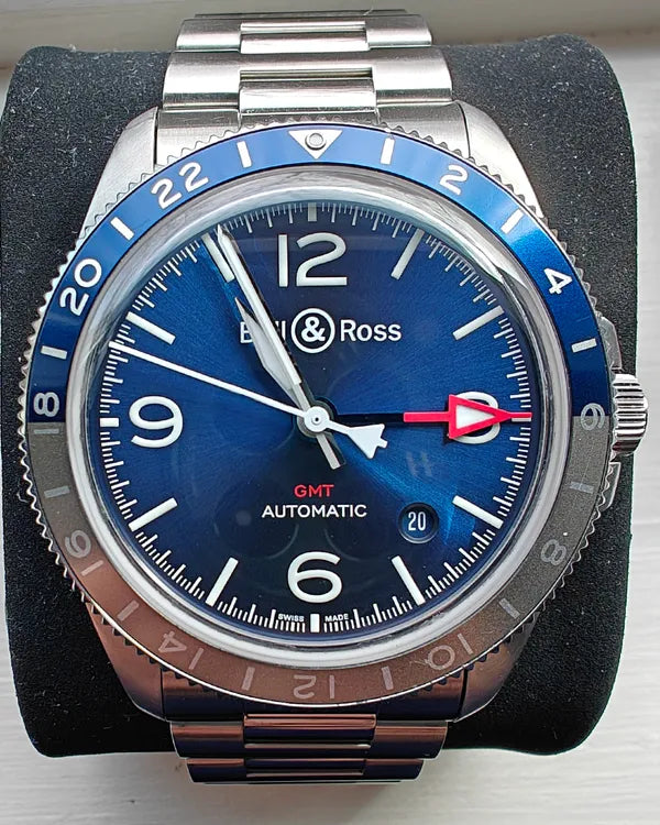 Bell & Ross BR V2-93 GMT 41MM Blue Dial Steel Bracelet (Brv293)