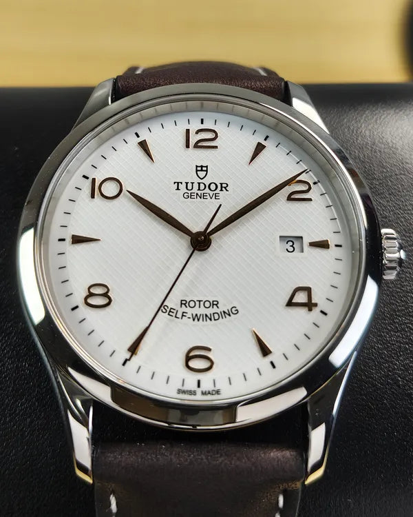 No Reserve - 2025 Tudor 1926 41MM White Dial Leather Strap (91650)