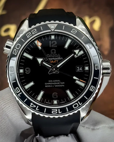 Omega Seamaster Planet Ocean GMT 43.5MM Black Dial Rubber Strap (232.32.44.22.01.001)