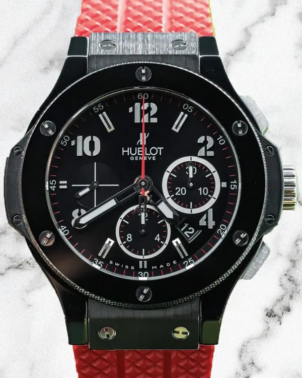 2013 Hublot Big Bang "Black Magic" 44MM Black Dial Rubber Strap (301.CX.130.RX)