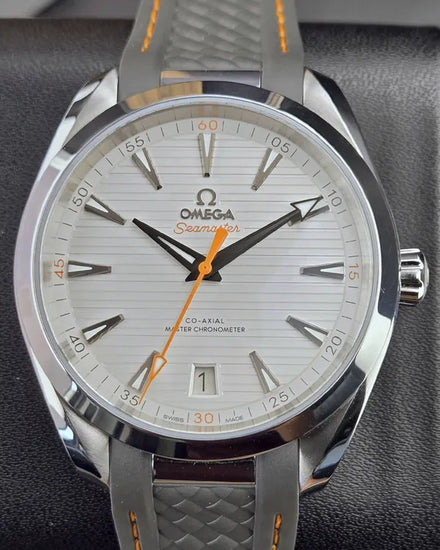 2025 Omega Seamaster Aqua Terra 150M 41MM Silver Dial Rubber Strap (220.12.41.21.02.002)