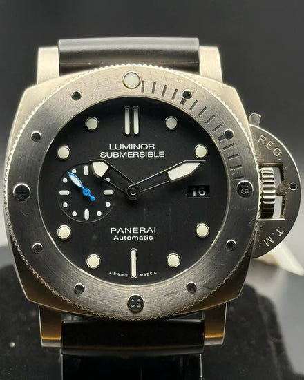2017 Panerai Submersible Luminor 1950 3 Days 47MM Black Dial Rubber Strap (PAM01305)