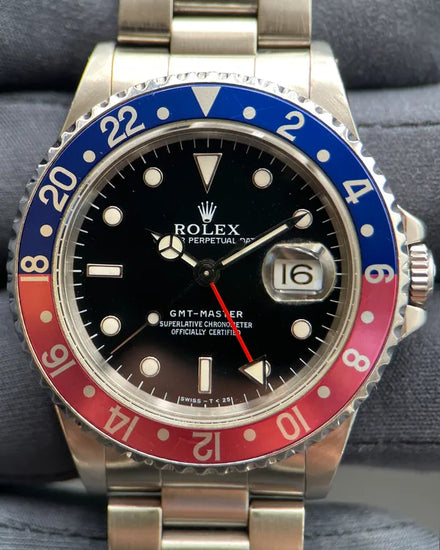 1996 Rolex GMT-Master "Pepsi" 40MM Black Dial Oyster Bracelet (16700)