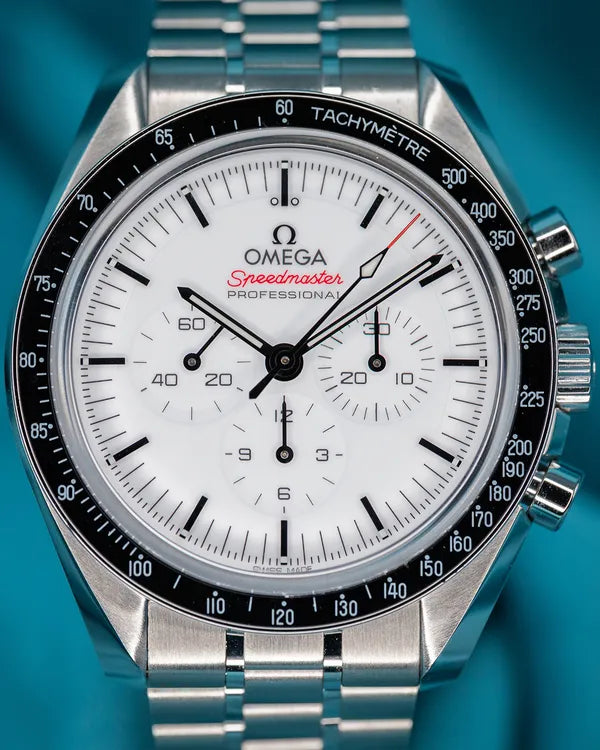 2025 Omega Speedmaster Professional Moonwatch 42MM White Dial Steel Bracelet (310.30.42.50.04.001)