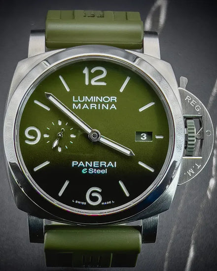 2022 Panerai Luminor Marina "Verde Smeraldo" 44MM Green Dial Rubber Strap (PAM01356)