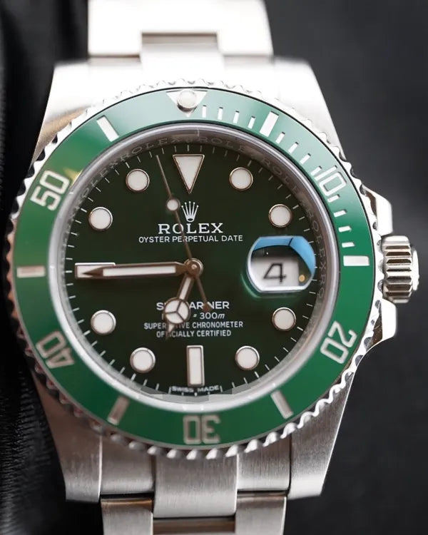 2016 Rolex Submariner "Hulk" 40MM Green Dial Oyster Bracelet (116610LV)
