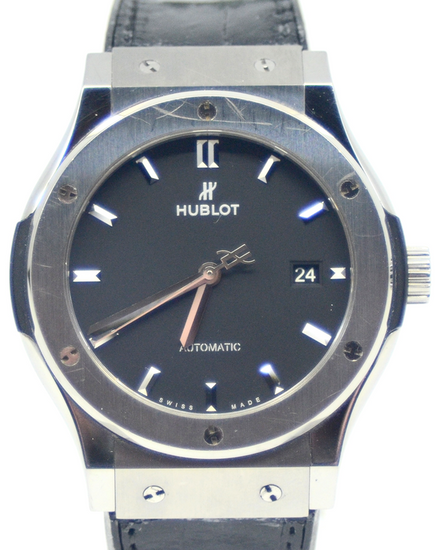 2018 Hublot Classic Fusion 42MM Black Dial Leather Strap (542.NX.1171.LR)