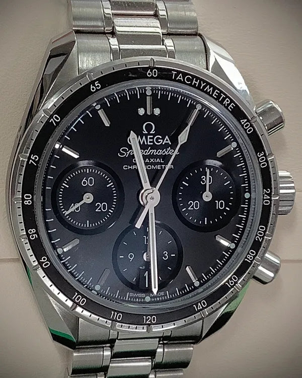 Omega Speedmaster (324.30.38.50.01.001)