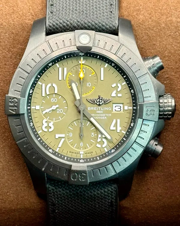 Breitling Avenger (V13317101L1X1)