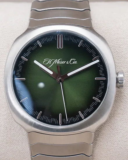 2021 H. Moser & Cie Streamliner Centre Seconds 40MM Green Dial Steel Bracelet (6200-1200)