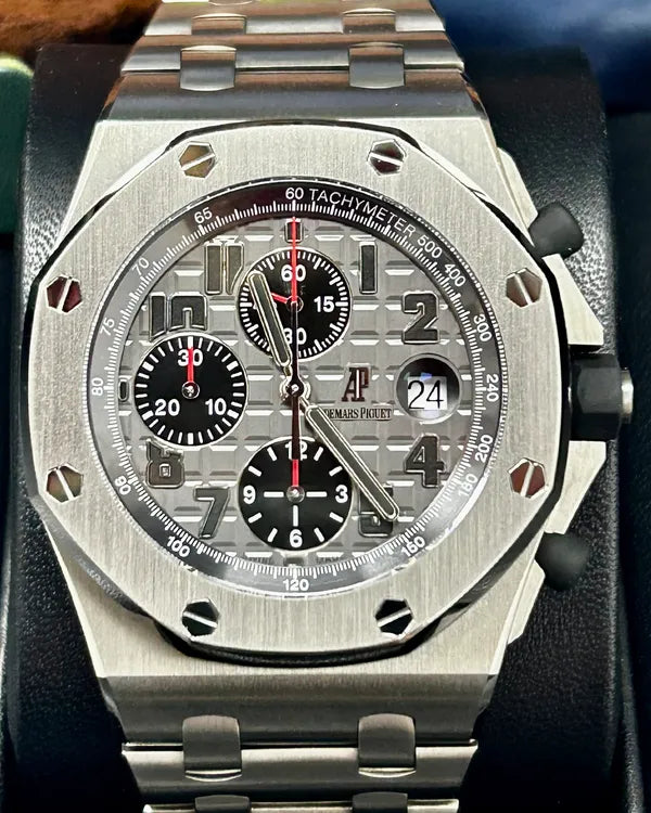 2016 Audemars Piguet Royal Oak Offshore Chronograph 42MM Grey Dial Titanium Bracelet (26170TI.OO.1000TI.01)