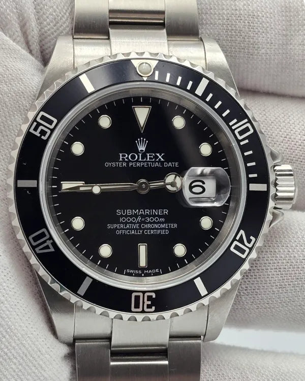 2006 Rolex Submariner Date 40MM Black Dial Oyster Bracelet (16610)