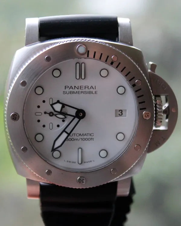 2022 Panerai Submersible Bianco 42MM White Dial Rubber Strap (PAM02223)