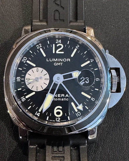 2008 Panerai Luminor GMT 44MM Black Dial Rubber Strap (PAM00088)