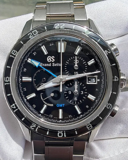 2025 Grand Seiko Evolution 9 Chronograph GMT 45.3MM Black Dial Titanium Bracelet (SBGC251G)