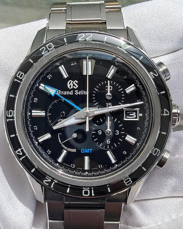 2025 Grand Seiko Evolution 9 Chronograph GMT 45.3MM Black Dial Titanium Bracelet (SBGC251G)