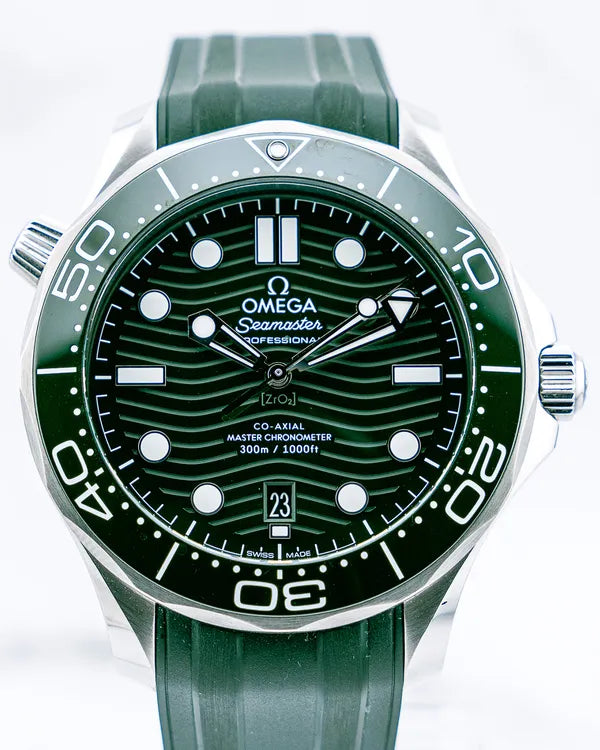 No Reserve - 2024 Omega Seamaster Diver 300M "Seaweed" 42MM Green Dial Rubber Strap (210.32.42.20.10.001)