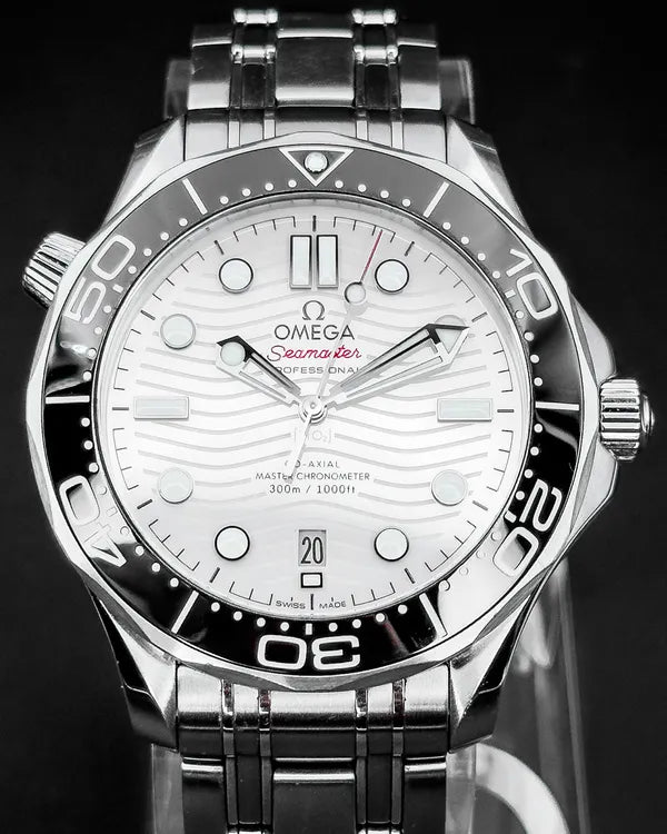 2021 Omega Seamaster Diver 300M 42MM White Dial Steel Bracelet (210.30.42.20.04.001)