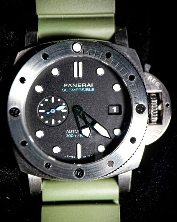 2024 Panerai Submersible Luminor 44MM Black Dial Rubber Strap (PAM01229)
